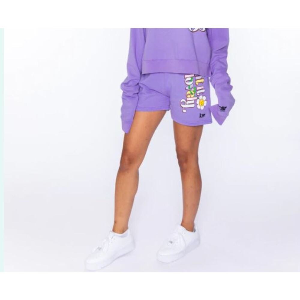 BSR by SAMII RYAN Shorts isn't it lovely purple MEDIUM NWT Sweatshorts